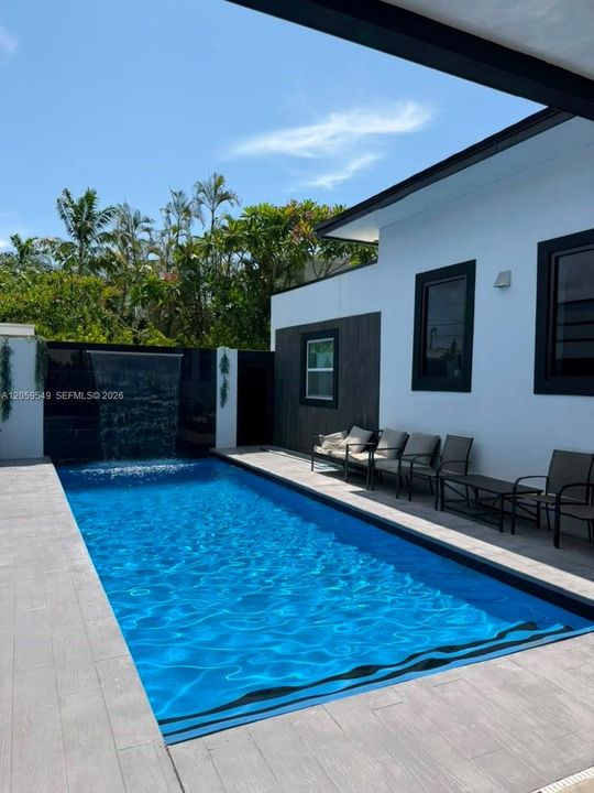 En Venta: $1,650,000 (4 camas, 4 baños, 3335 Pies cuadrados)