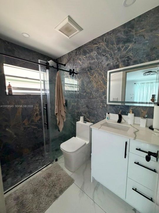 En Venta: $1,650,000 (4 camas, 4 baños, 3335 Pies cuadrados)