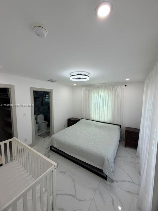 En Venta: $1,650,000 (4 camas, 4 baños, 3335 Pies cuadrados)