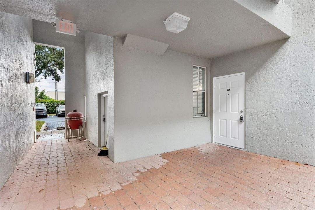 For Sale: $248,000 (3 beds, 2 baths, 1457 Square Feet)