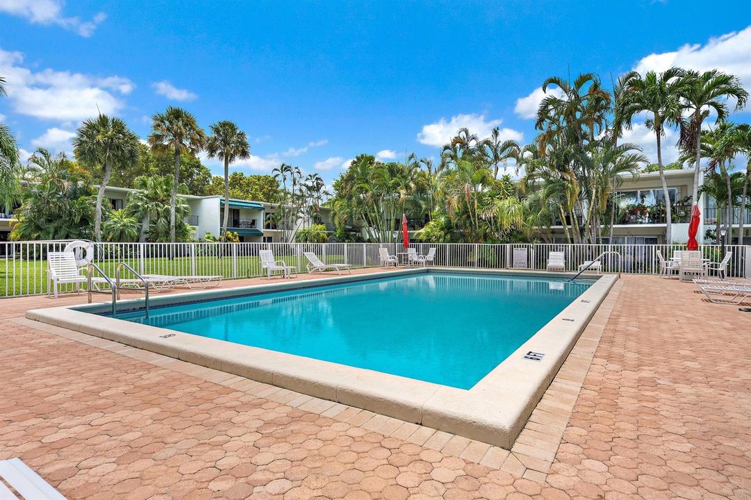 388 Golfview Rd apt h-27
