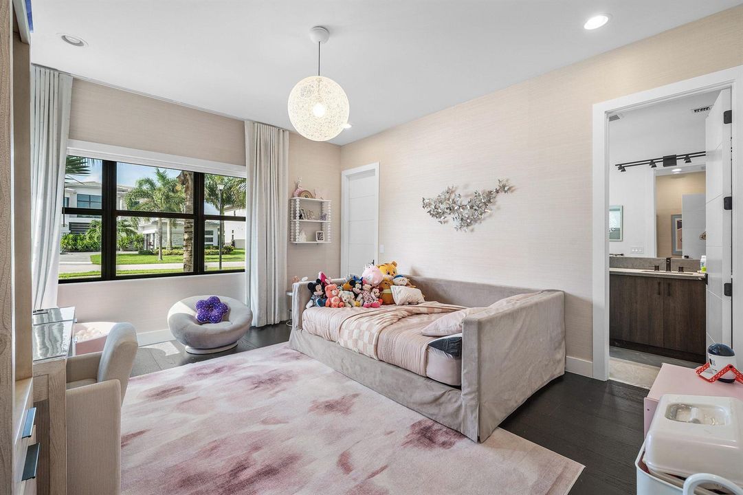 036-9619ChiantiClassicoTerrace-BocaRaton