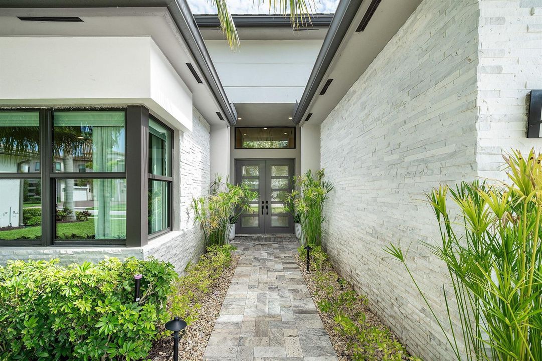 004-9619ChiantiClassicoTerrace-BocaRaton
