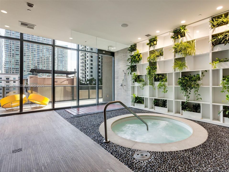 En Venta: $920,000 (2 camas, 2 baños, 1042 Pies cuadrados)