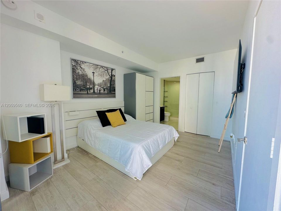 En Venta: $920,000 (2 camas, 2 baños, 1042 Pies cuadrados)