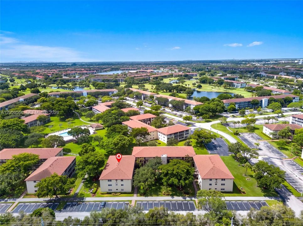 В аренду: $1,850 (1 спален, 1 ванн, 811 Квадратных фут)