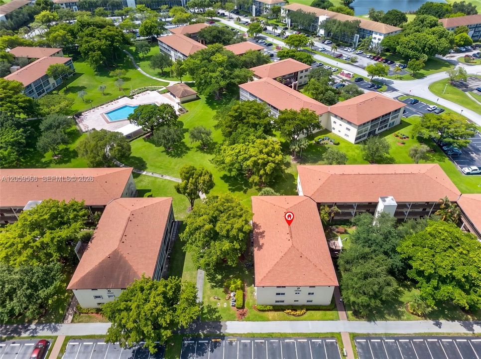 В аренду: $1,850 (1 спален, 1 ванн, 811 Квадратных фут)