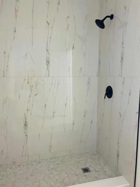 12026 Suellen Apt Bathroom2