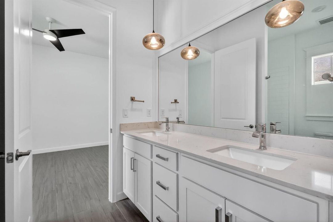 51-web-or-mls-F14A1734