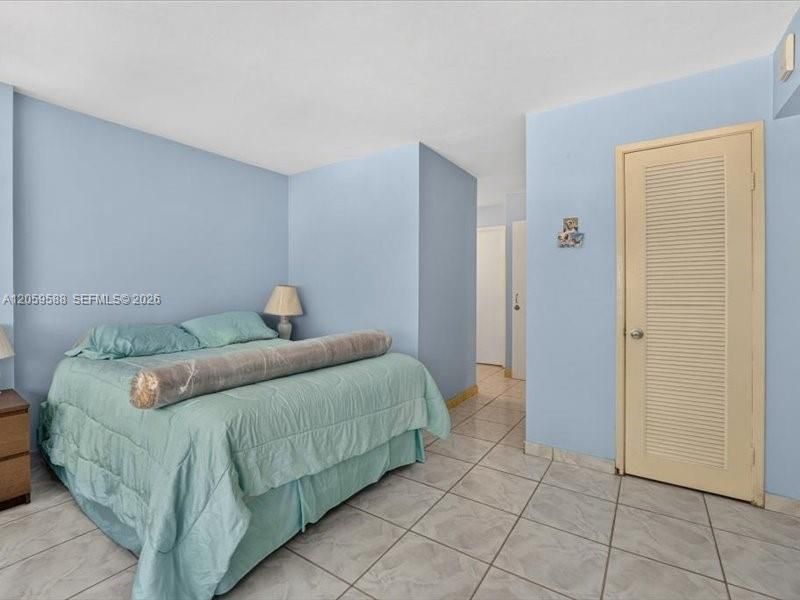 En Venta: $320,000 (1 camas, 2 baños, 1010 Pies cuadrados)