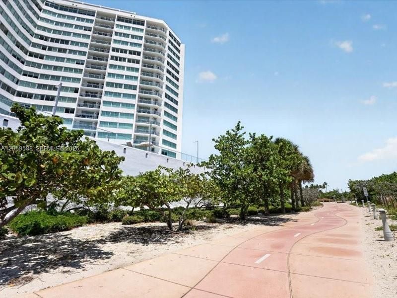En Venta: $320,000 (1 camas, 2 baños, 1010 Pies cuadrados)