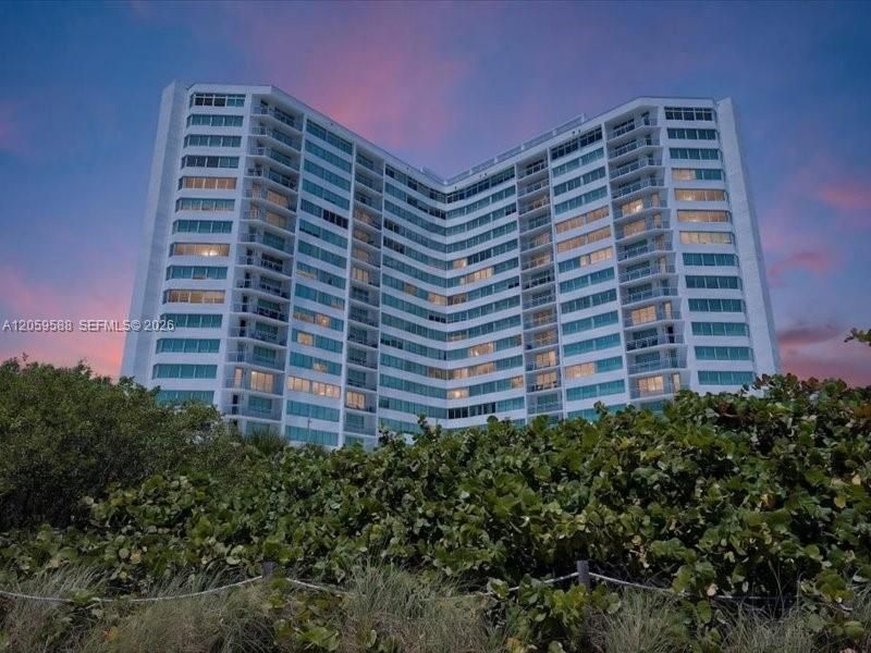 En Venta: $320,000 (1 camas, 2 baños, 1010 Pies cuadrados)