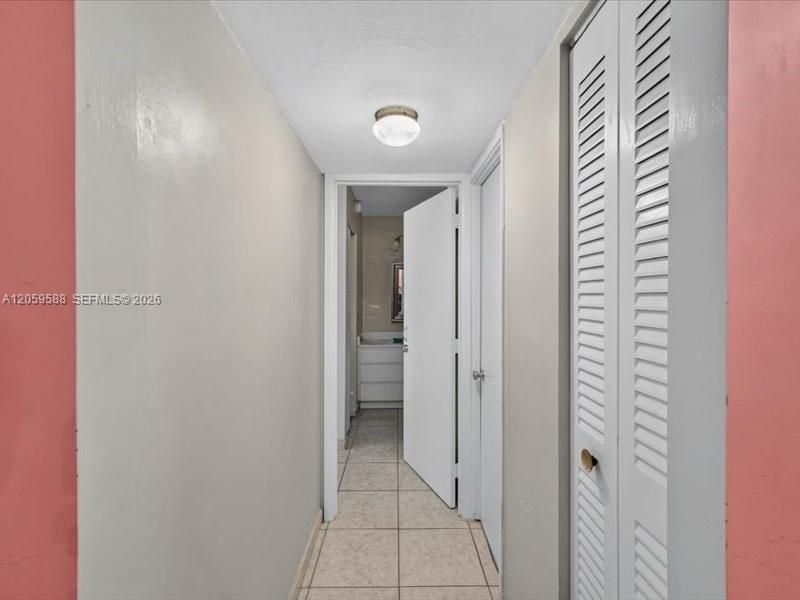 En Venta: $320,000 (1 camas, 2 baños, 1010 Pies cuadrados)