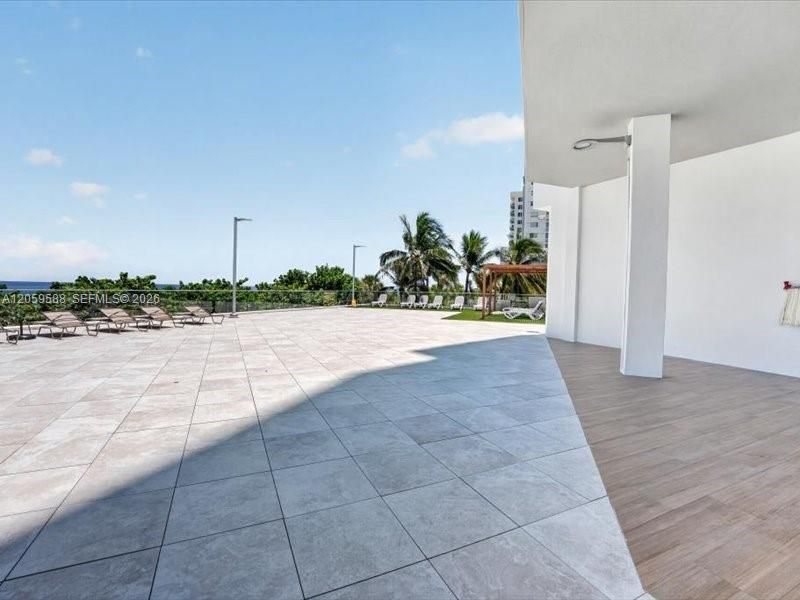 En Venta: $320,000 (1 camas, 2 baños, 1010 Pies cuadrados)