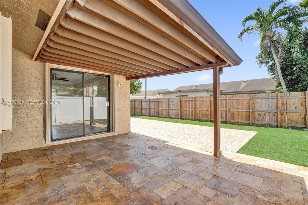 Recently Rented: $3,800 (3 beds, 2 baths, 1566 Square Feet)