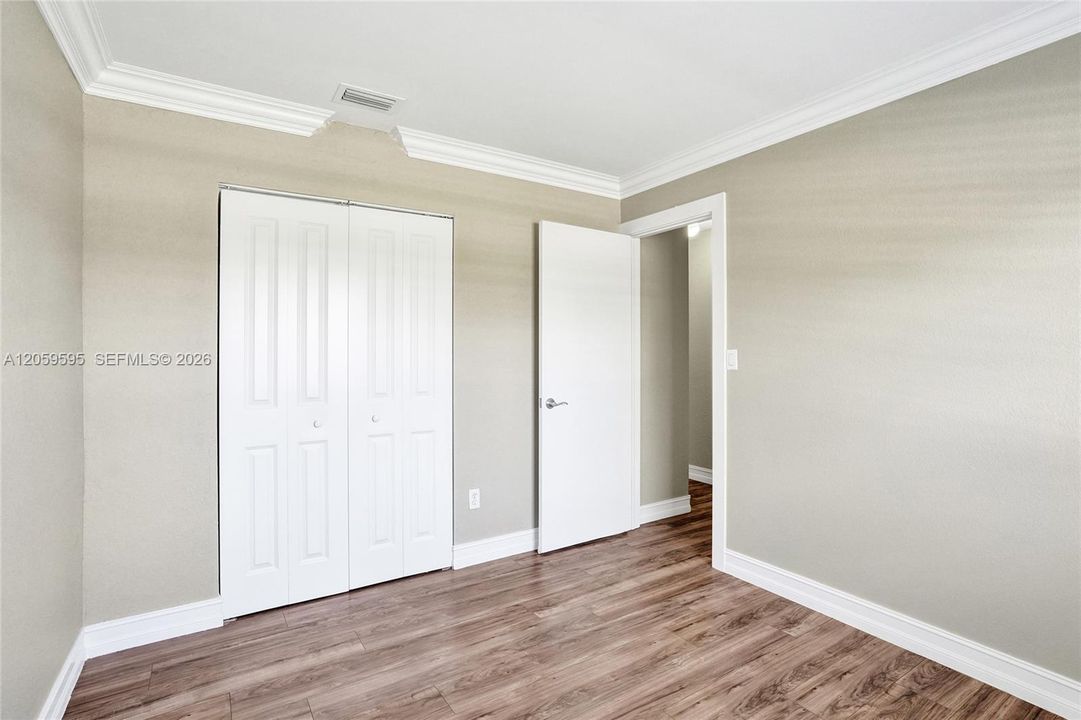 Recently Rented: $3,800 (3 beds, 2 baths, 1566 Square Feet)