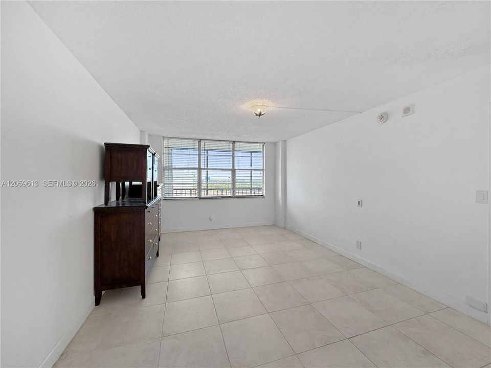 В аренду: $2,800 (2 спален, 2 ванн, 1492 Квадратных фут)