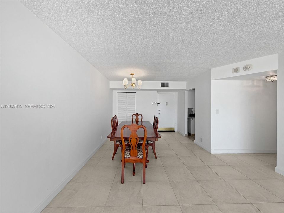 В аренду: $2,800 (2 спален, 2 ванн, 1492 Квадратных фут)