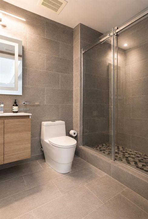 В аренду: $2,500 (1 спален, 1 ванн, 773 Квадратных фут)