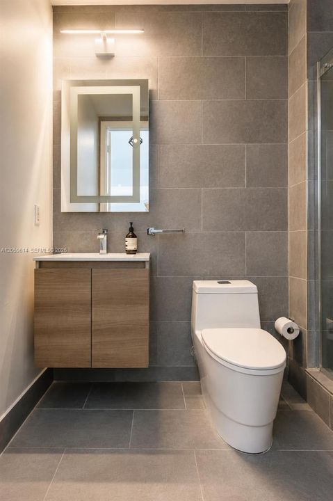 В аренду: $2,500 (1 спален, 1 ванн, 773 Квадратных фут)