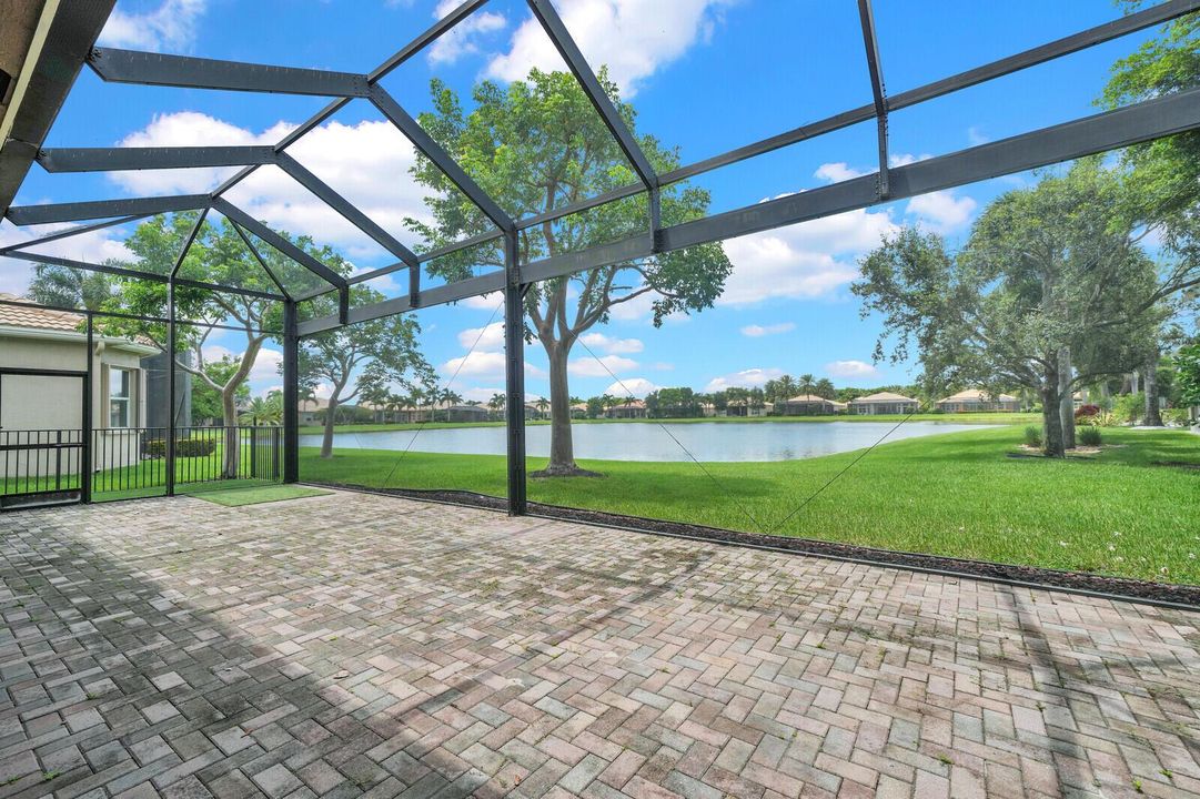Expansive Lake Views