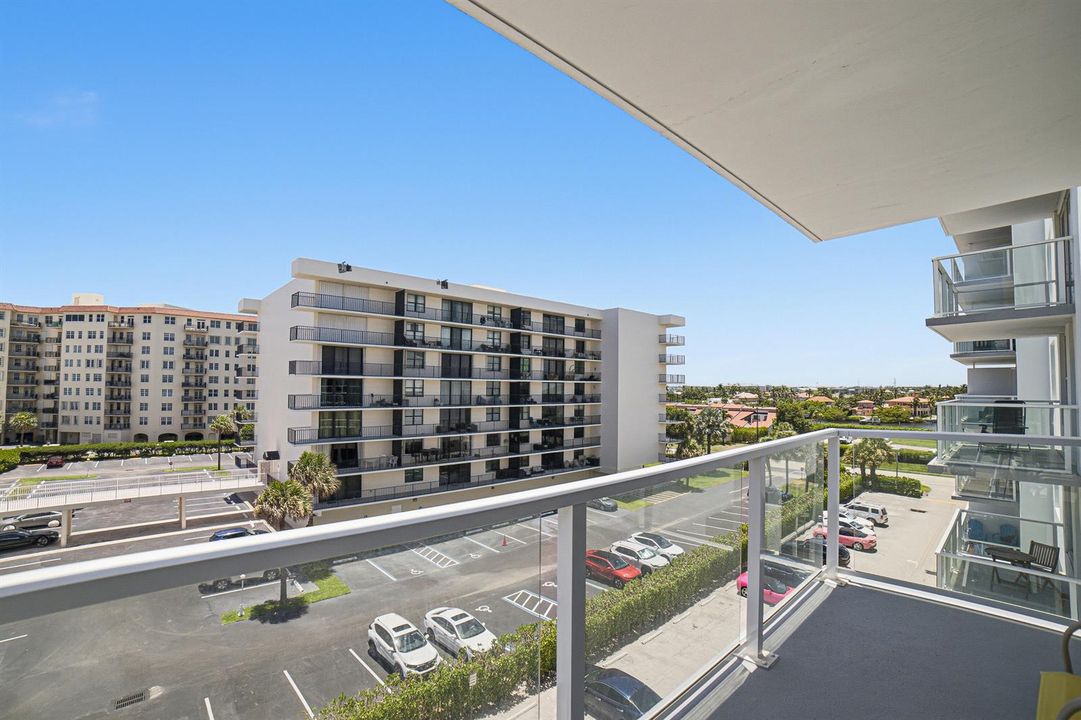 Balcony-B