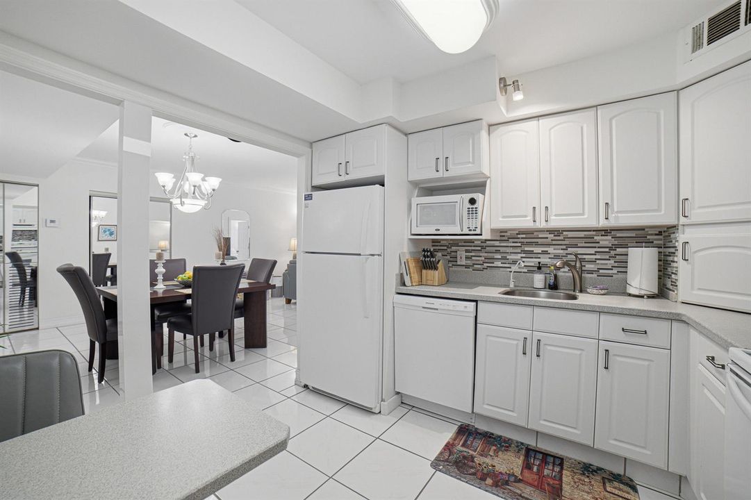 Kitchen-D