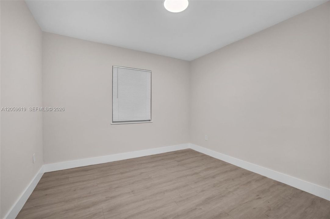 В аренду: $2,950 (3 спален, 1 ванн, 2542 Квадратных фут)