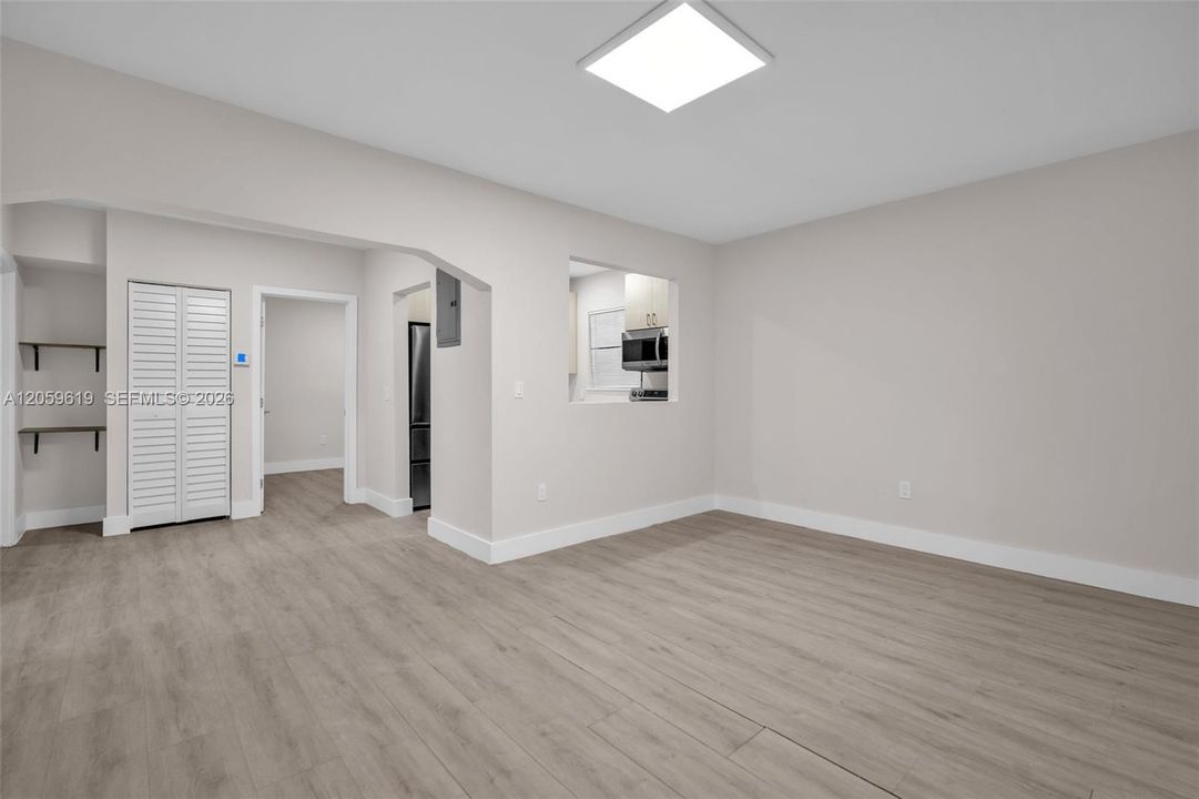 В аренду: $2,950 (3 спален, 1 ванн, 2542 Квадратных фут)
