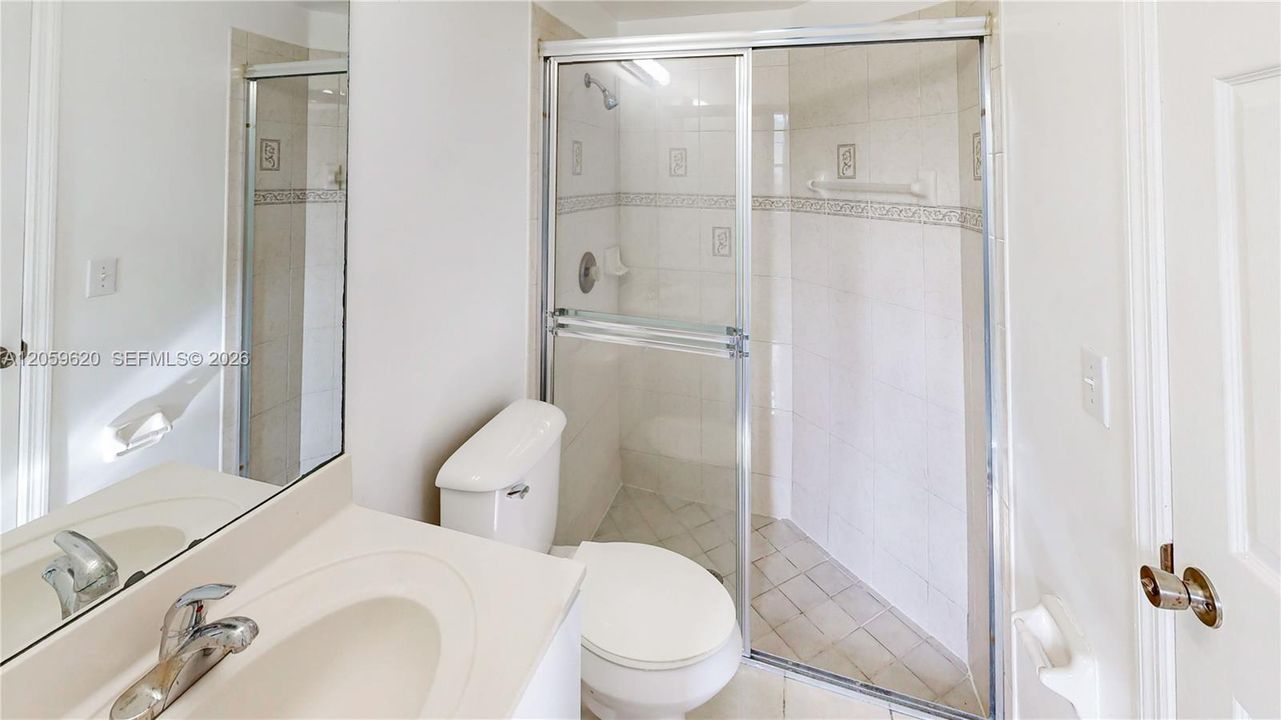 На продажу: $329,900 (4 спален, 3 ванн, 1592 Квадратных фут)