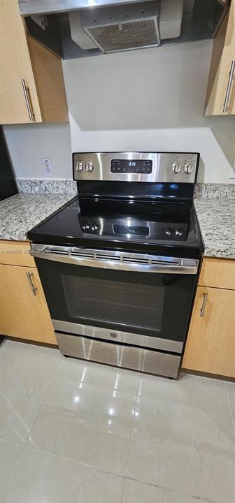 En Renta: $1,875 (1 camas, 1 baños, 736 Pies cuadrados)