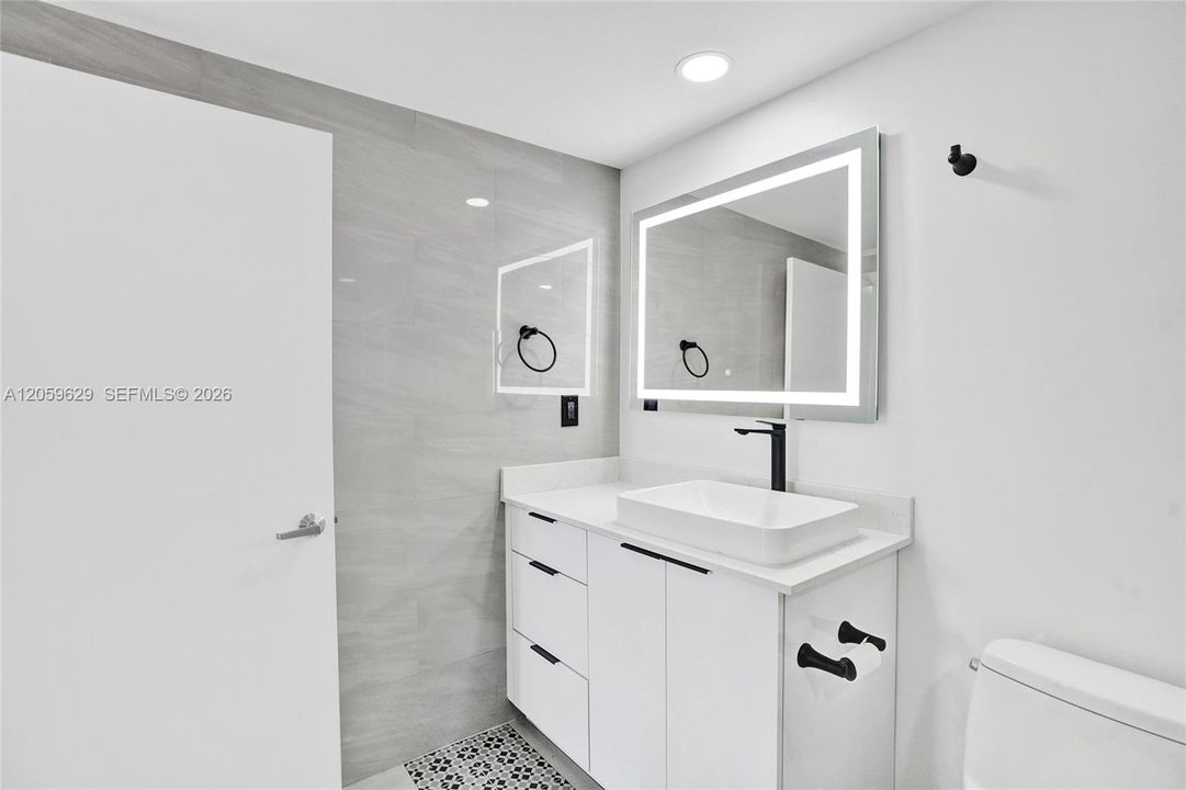 В аренду: $4,500 (2 спален, 2 ванн, 1178 Квадратных фут)