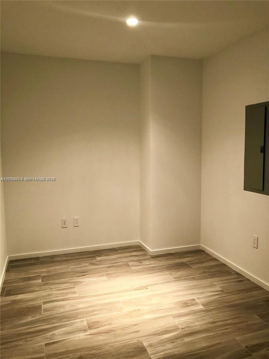 В аренду: $3,900 (1 спален, 2 ванн, 866 Квадратных фут)