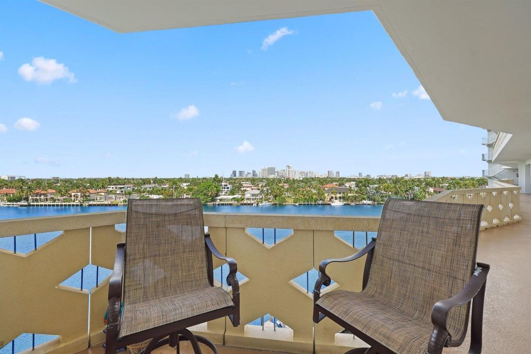 333 Sunset Dr 501