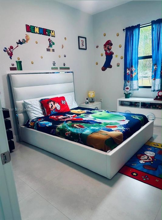 В аренду: $4,200 (4 спален, 3 ванн, 0 Квадратных фут)
