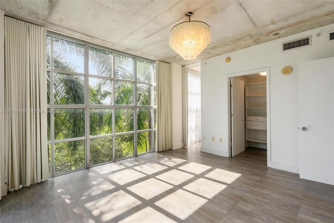 В аренду: $4,500 (2 спален, 2 ванн, 1072 Квадратных фут)