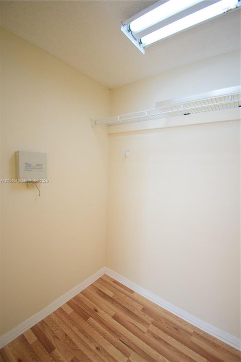 В аренду: $3,400 (3 спален, 2 ванн, 1640 Квадратных фут)