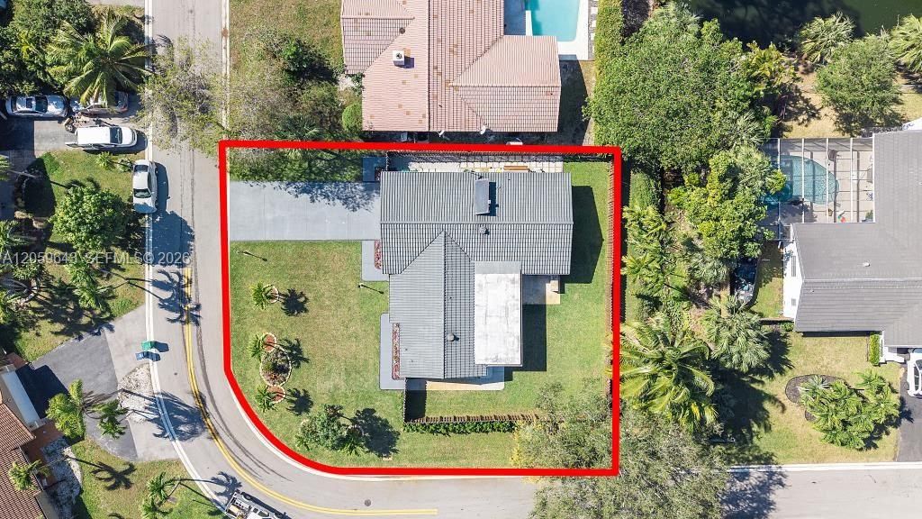 En Venta: $640,000 (3 camas, 2 baños, 1590 Pies cuadrados)