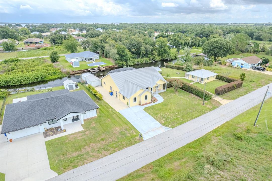 На продажу: $699,900 (4 спален, 3 ванн, 3138 Квадратных фут)