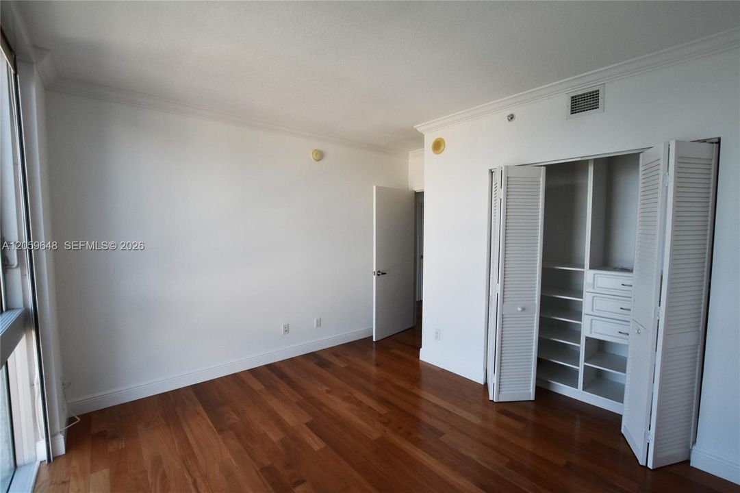 En Renta: $5,600 (3 camas, 2 baños, 1416 Pies cuadrados)