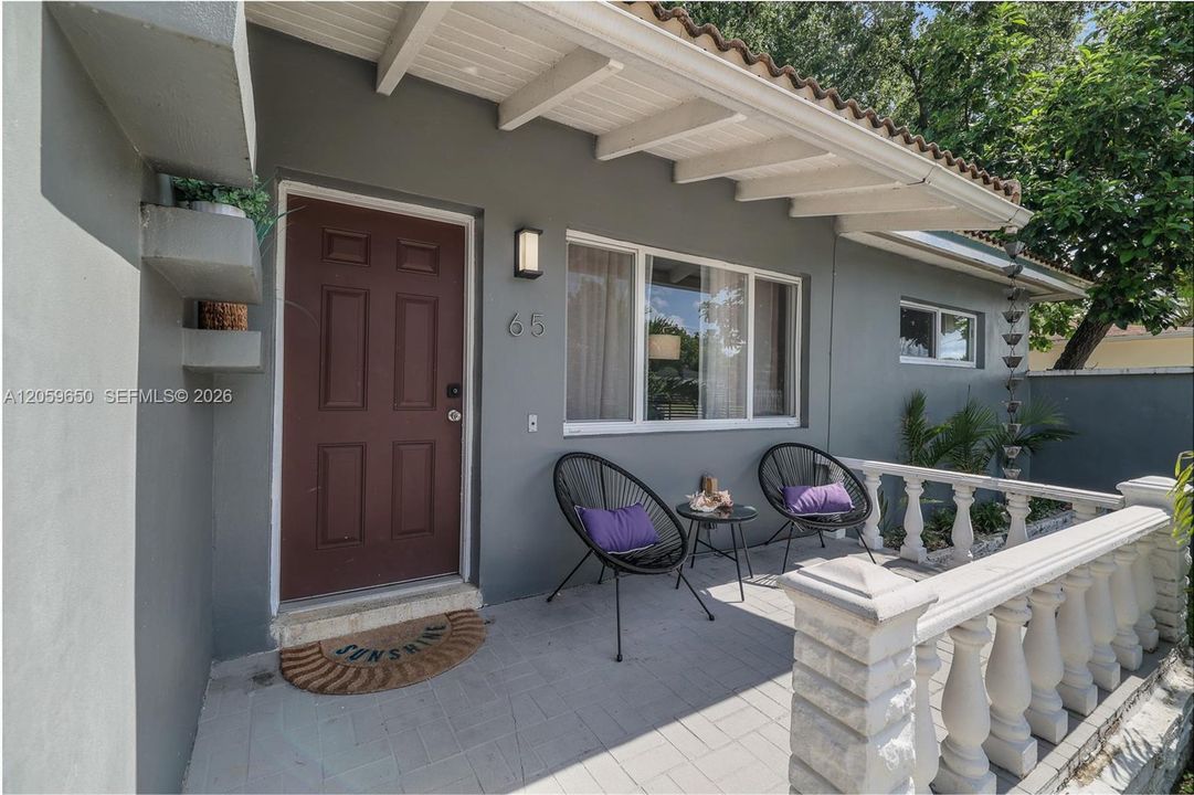 For Sale: $860,000 (4 beds, 2 baths, 1320 Square Feet)
