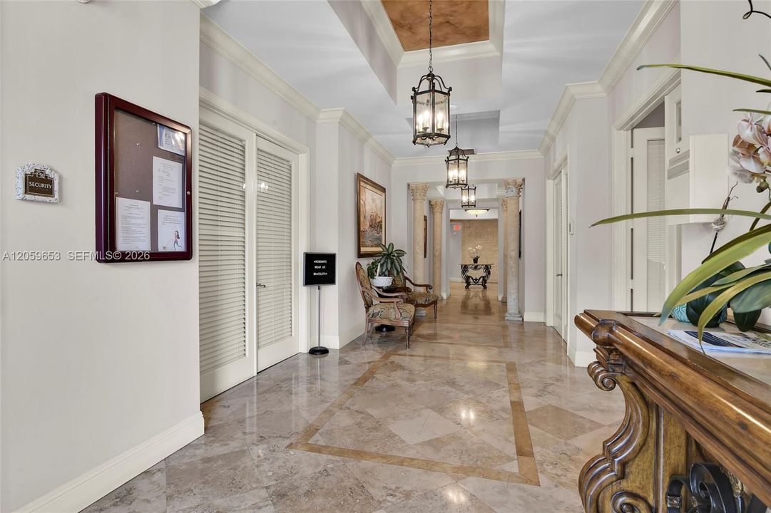 En Venta: $360,000 (3 camas, 2 baños, 1367 Pies cuadrados)