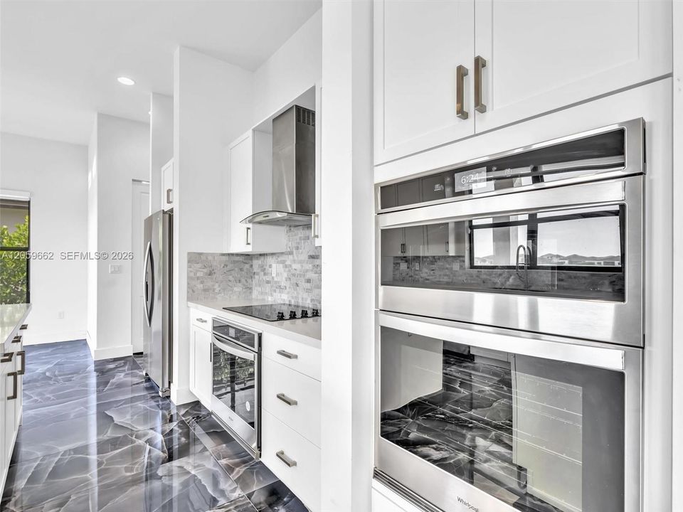 На продажу: $749,900 (5 спален, 4 ванн, 0 Квадратных фут)