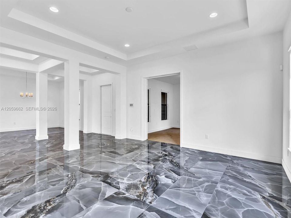 На продажу: $749,900 (5 спален, 4 ванн, 0 Квадратных фут)