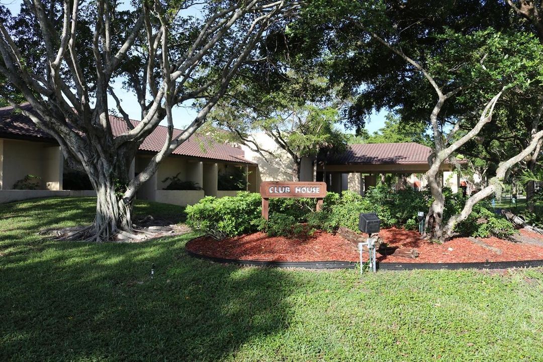 Oakbrook - Clubhouse
