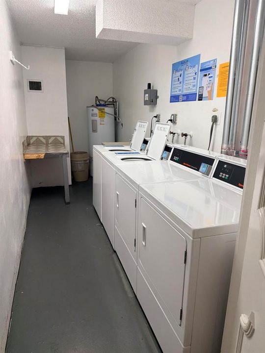 Oakbrook - Laundry