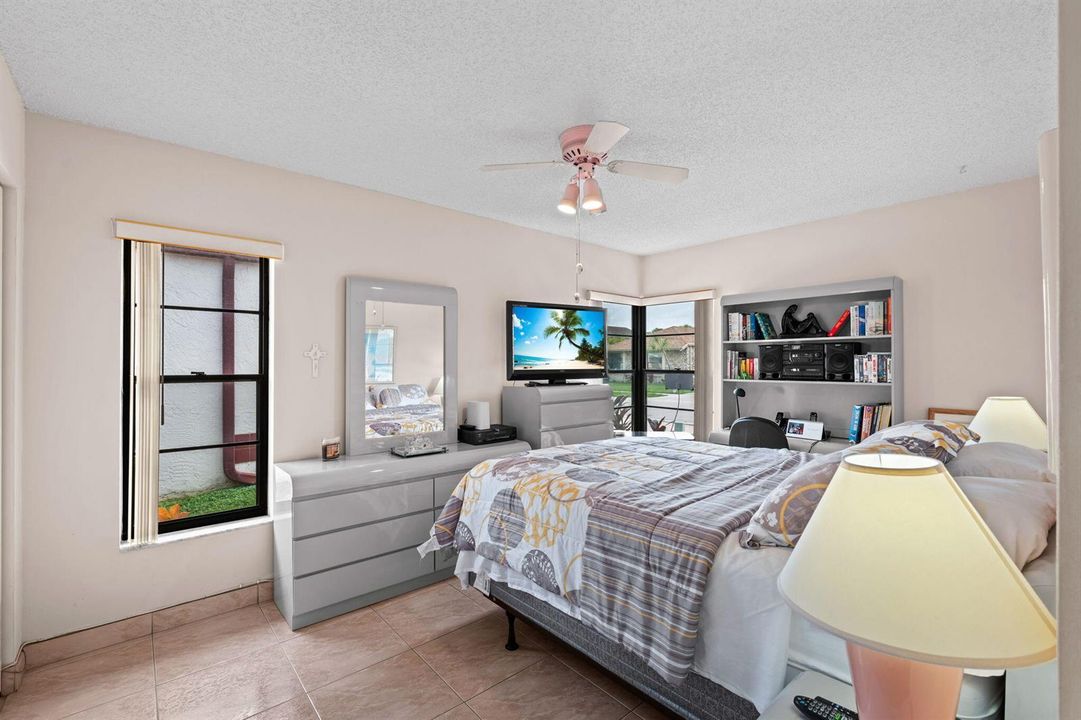 34-web-or-mls-A7404629