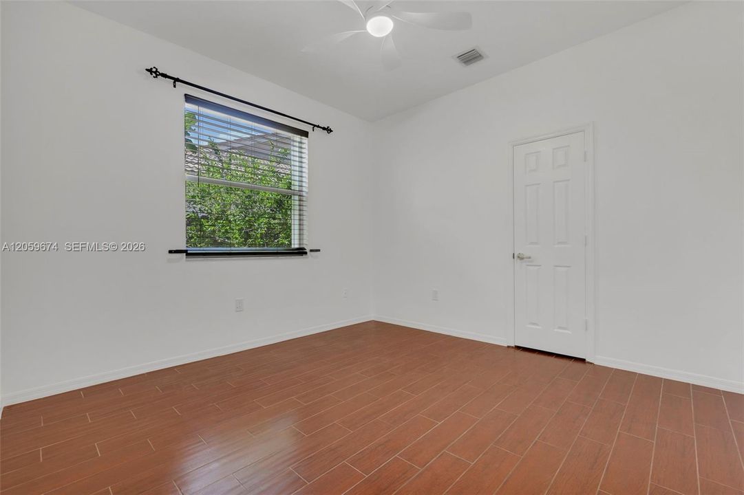 En Renta: $6,500 (4 camas, 3 baños, 2829 Pies cuadrados)