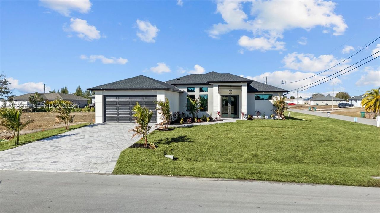 En Venta: $435,000 (3 camas, 3 baños, 0 Pies cuadrados)