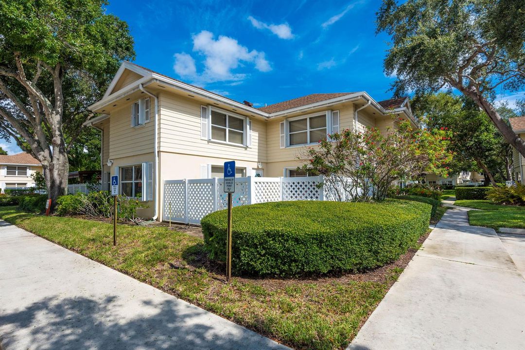 8135BridgewaterCt#CWPB-27